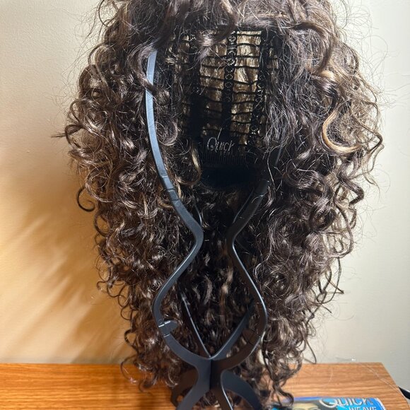 Outre Quick Weave Amber  Curly Wig – Color S4/27 - Picture 3 of 4